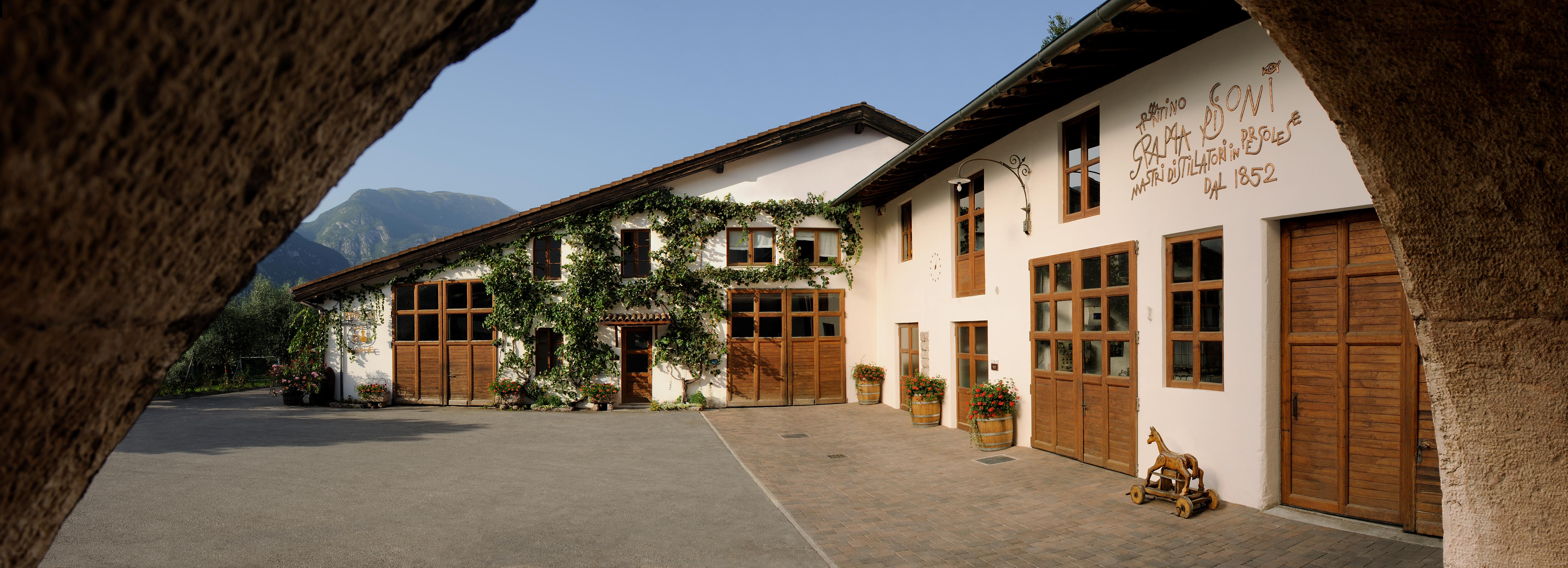 Distilleria Pisoni